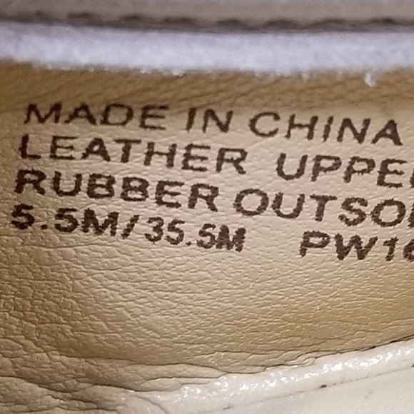 Michael Kors Willa Ballet Flat, Gray Wrinkled Leather, Womens Size 5.5 / 35.5 - Picture 10 of 10